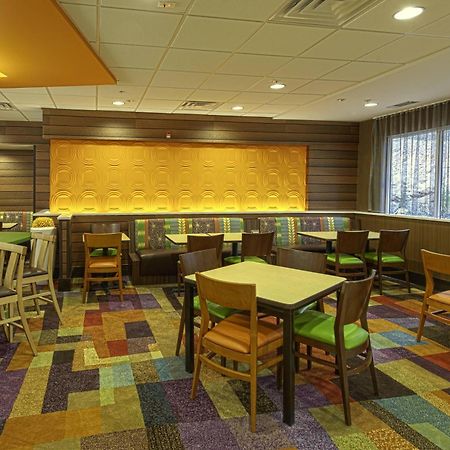 Fairfield Inn & Suites By Marriott Meridian Bagian luar foto