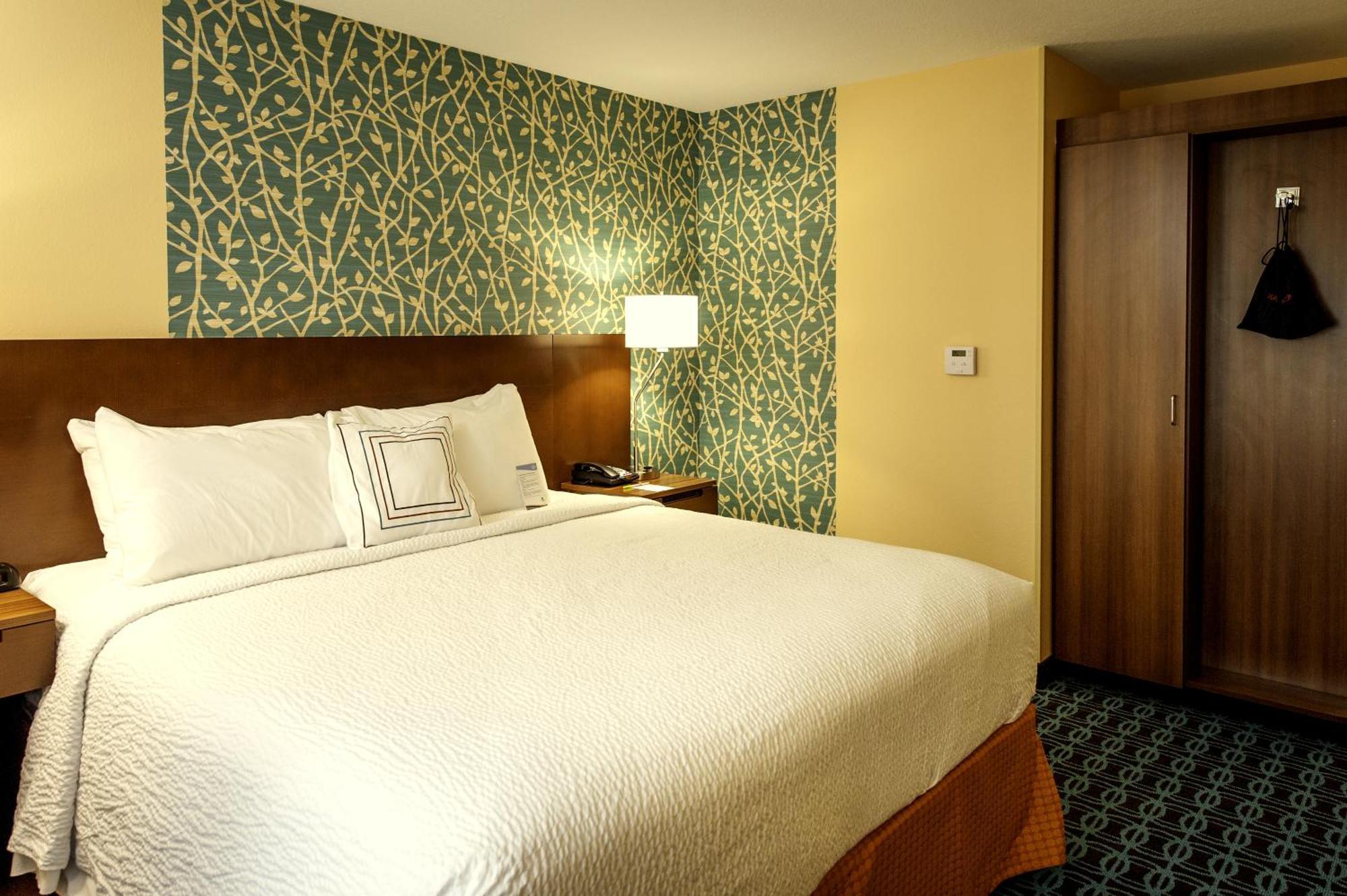 Fairfield Inn & Suites By Marriott Meridian Bagian luar foto
