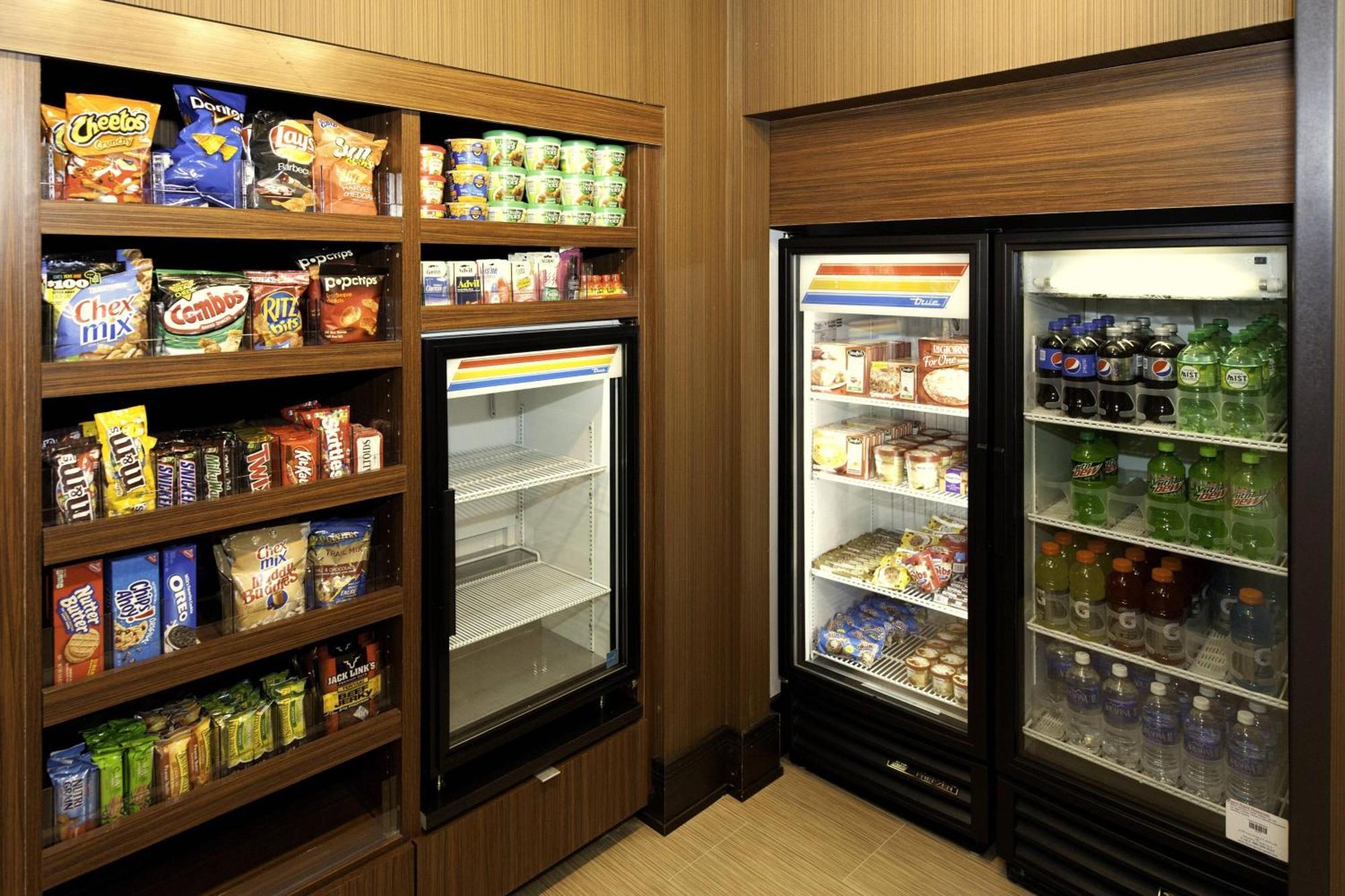 Fairfield Inn & Suites By Marriott Meridian Bagian luar foto