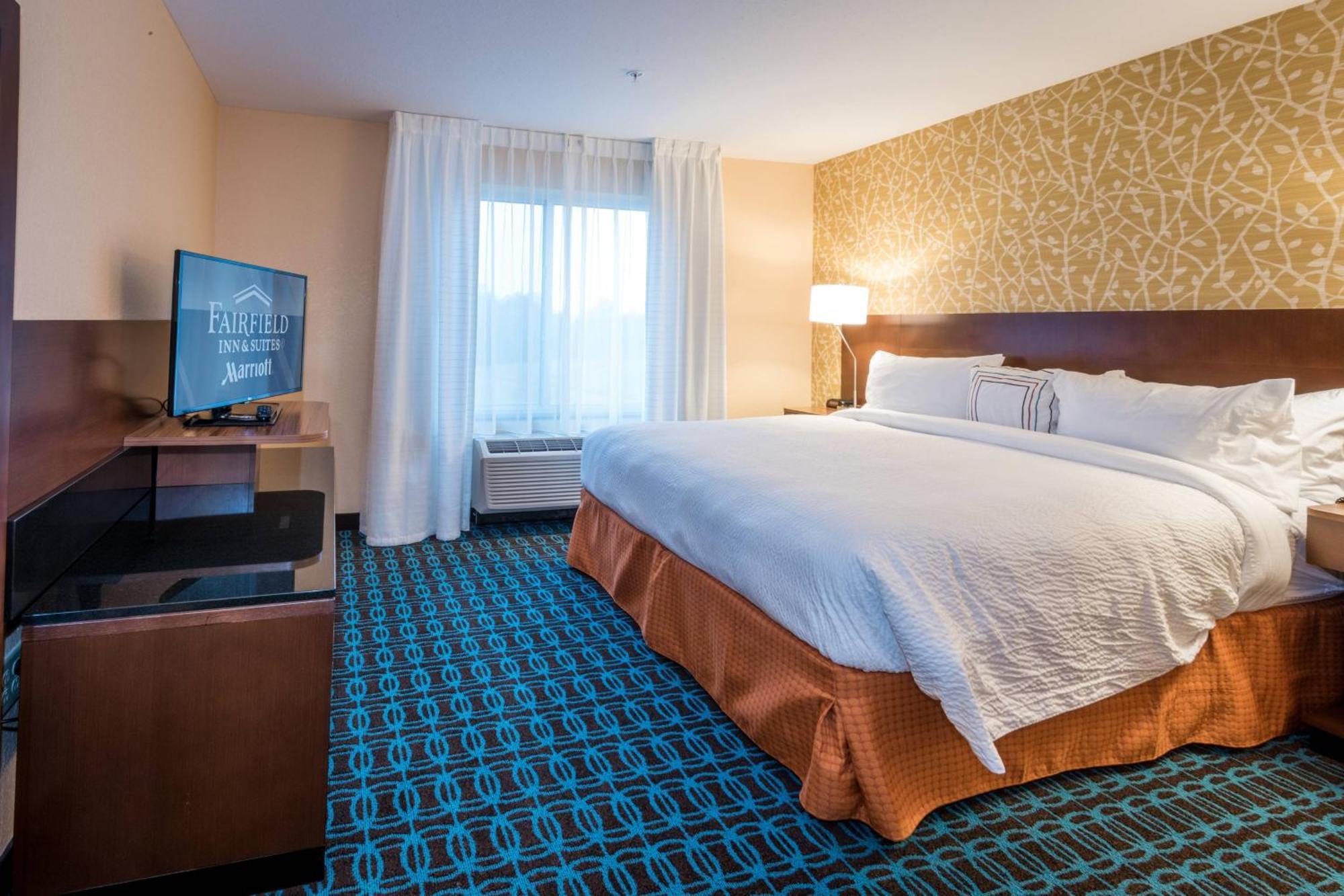 Fairfield Inn & Suites By Marriott Meridian Bagian luar foto
