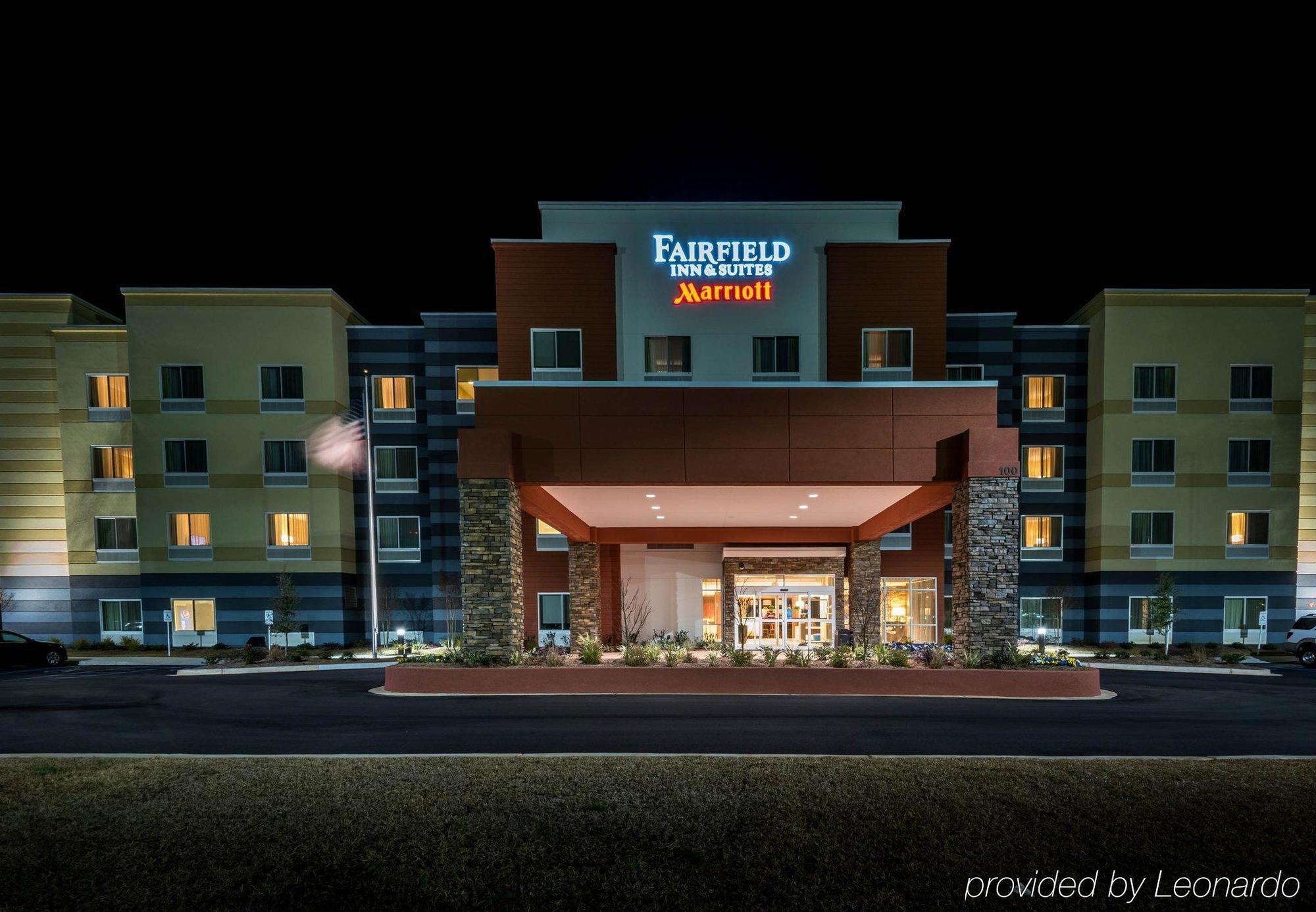 Fairfield Inn & Suites By Marriott Meridian Bagian luar foto