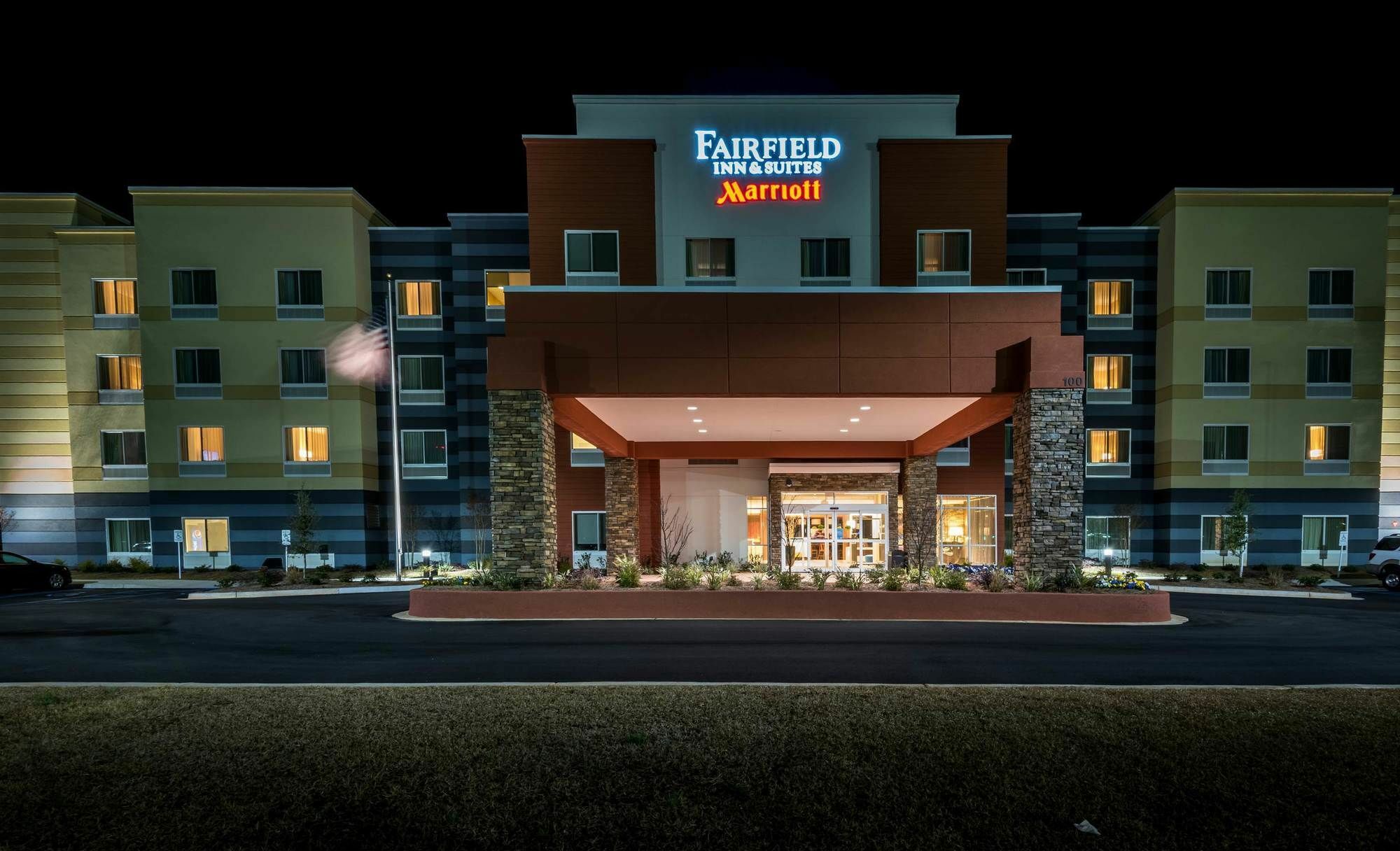Fairfield Inn & Suites By Marriott Meridian Bagian luar foto